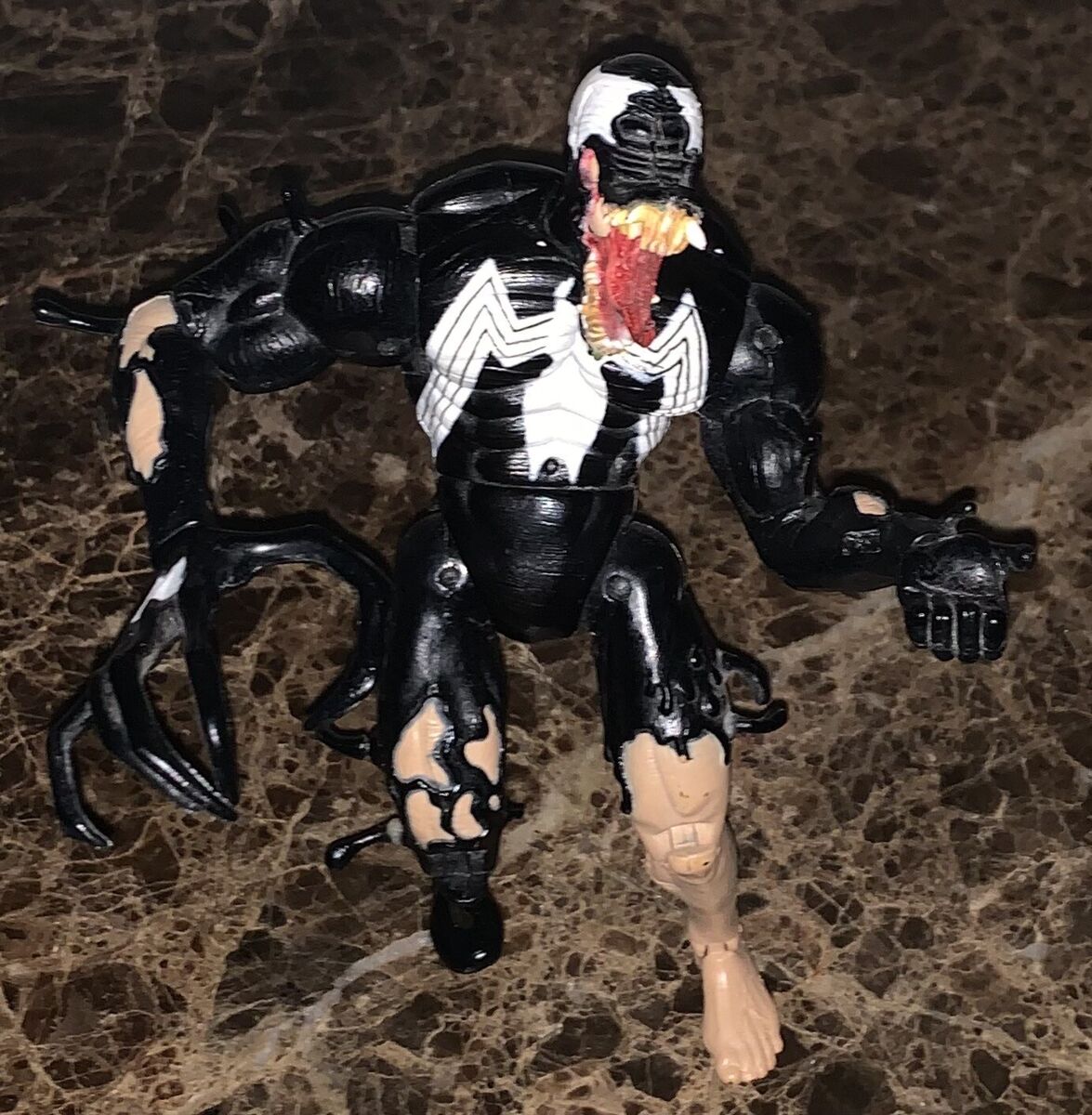 2001 Toy Biz Marvel Legends Spiderman Classics Transforming 2001 Toy Biz Marvel Legends Spiderman Classics Transforming