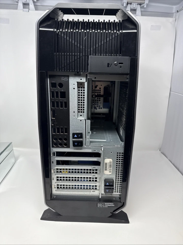 Alienware Aurora R5 Desktop Case - Case Only With Box - Image 4 of 4