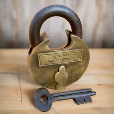 Alcatraz Prison San Francisco Transfer Lock Solid Brass With Keys (3.75" x 2.5")