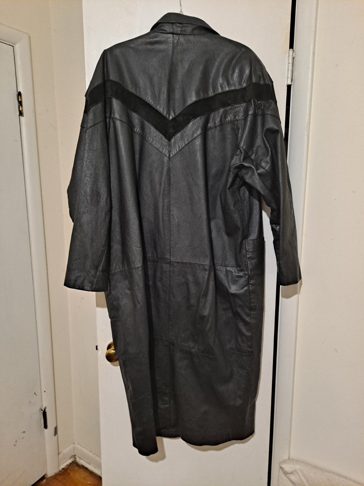 long black leather coat Gem