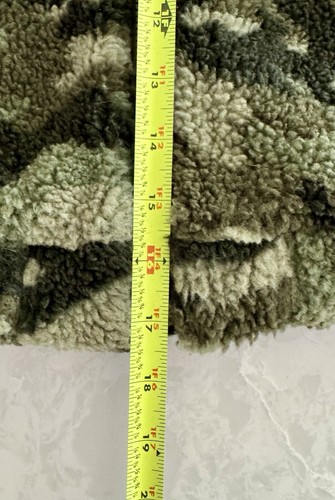 Baby Gap Camo Sherpa/ Fleece Jacket With Hood Size 5 Toddler - Picture 7 of 9