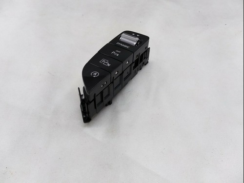Media Switch Left Center Controller Mercedes-Benz 2015-2020 A2139059001 - Picture 3 of 7