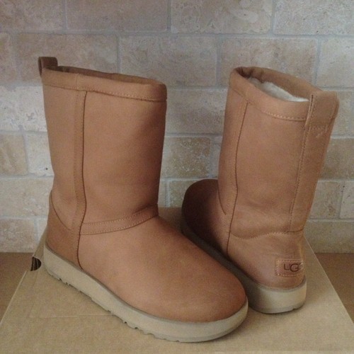 UGG Classic Short Chestnut Waterproof 