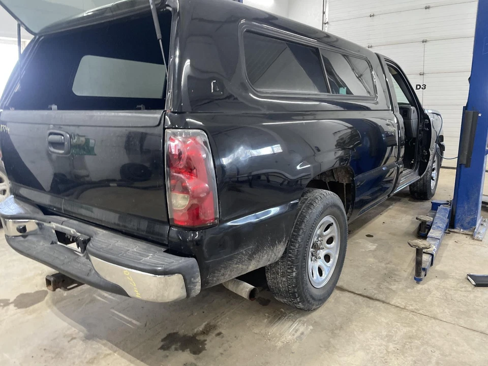 Used Body Control Module fits: 2006 Chevrolet Silverado 1500 pickup Body Control - Image 3 of 4