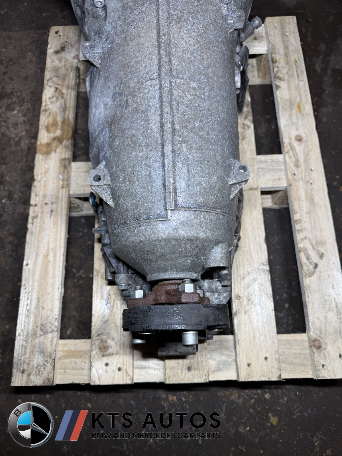 Merecdes C Class W204 C200 5 Speed 722.699 Automatic Gearbox R2202711901