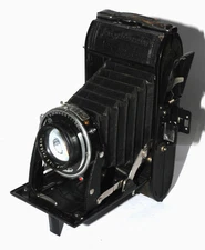 VOIGTLANDER BESSA CAMERA W/105MM F3.5 SKOPAR LENS -TESTED- MISSING SOME LEATHER