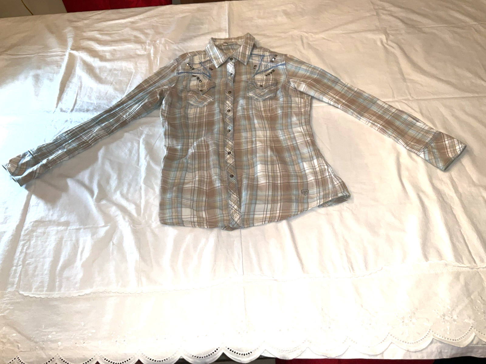 Ariat Fitted Button Down Studded Plaid Shirt Wome… - image 1