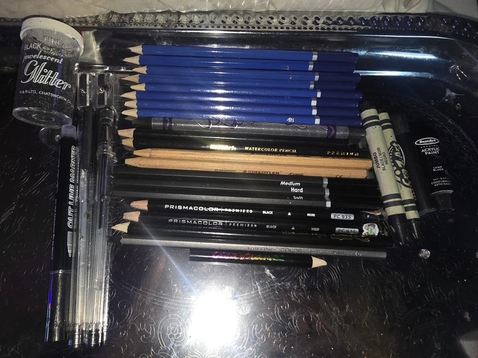 Artist Drawing Supplies  Ready to ship  - Image 2 of 4