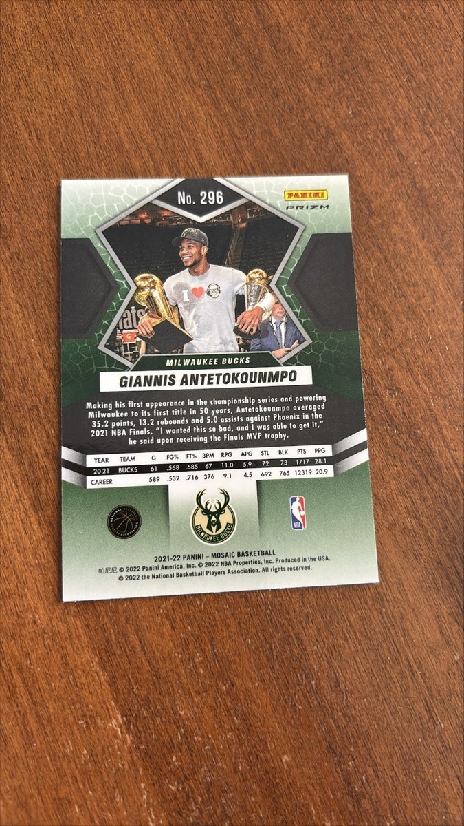 Giannis Antetokounmpo 2021-22 Panini Mosaic Finals MVP Green Prizm