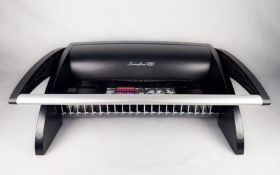 Swingline GBC CombBind C12 Manual Binding Machine Binds up to 225 Sheets WORKS