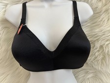 NEW WARNER'S BRA 38-C WIRE -FREE BACK TO SMOOTH 81 NYLON 19 ELASTANE INVISIBLE
