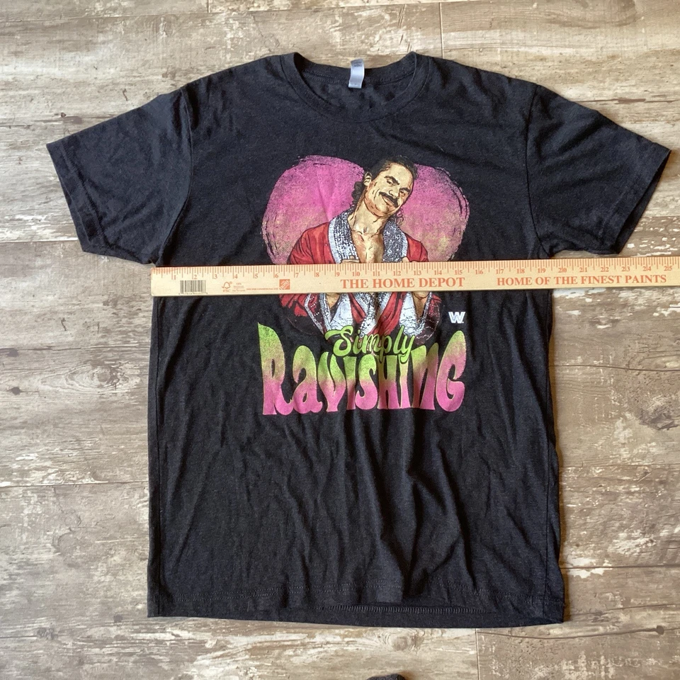 Camiseta Simply Ravishing Rick Rude WWF WWE Preta Masculina Grande - Imagem 4 de 4