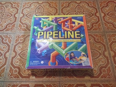 PIPELINE-the 3D Maze Building Strategy Game by University Games - Complete 2005
