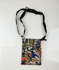 Bolso Bandolera Loungefly Disney Marvel Avengers Estampado de Cómic Pasaporte