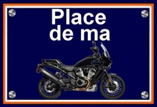 plaque " PLACE DE MA HARLEY DAVIDSON PAN AMERICA 1250 SPECIAL " 