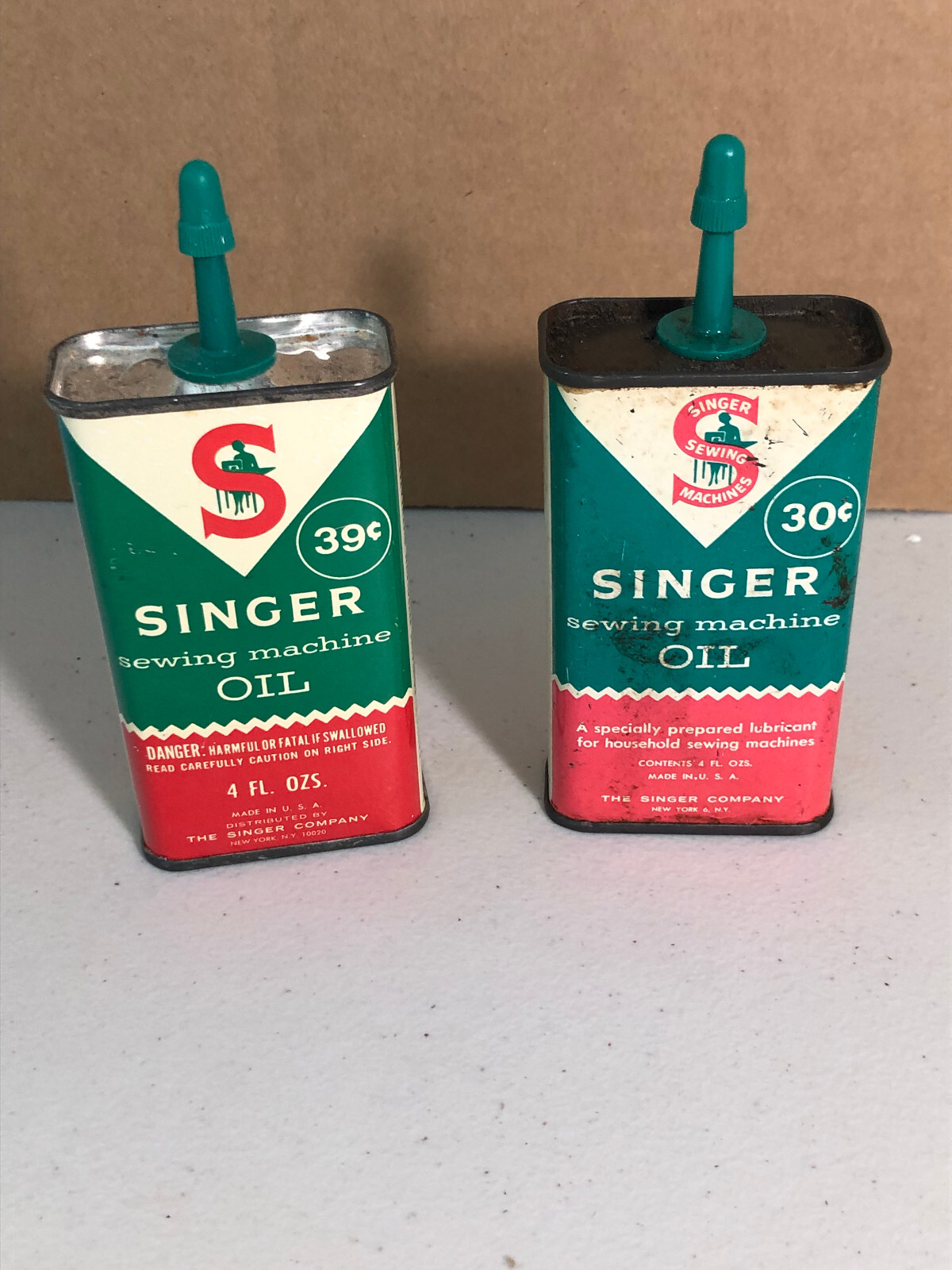 2 DIFFERENT SINGER SEWING MACHINE 4 OZ. OIL CANS "HANDY OILERS" eBay
