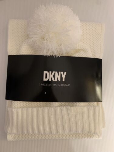 NEW DKNY Cream Color Pom Hat and Scarf Set (in package) $88 - 第 1/4 張圖片
