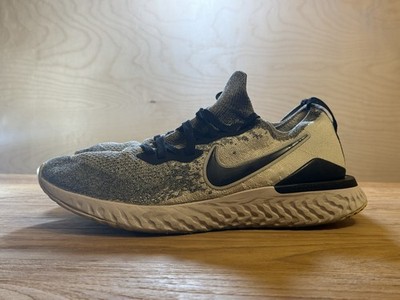 Nike Epic React Flyknit Thunder Grey Black Lace Up Low Top Athletic Sneakers