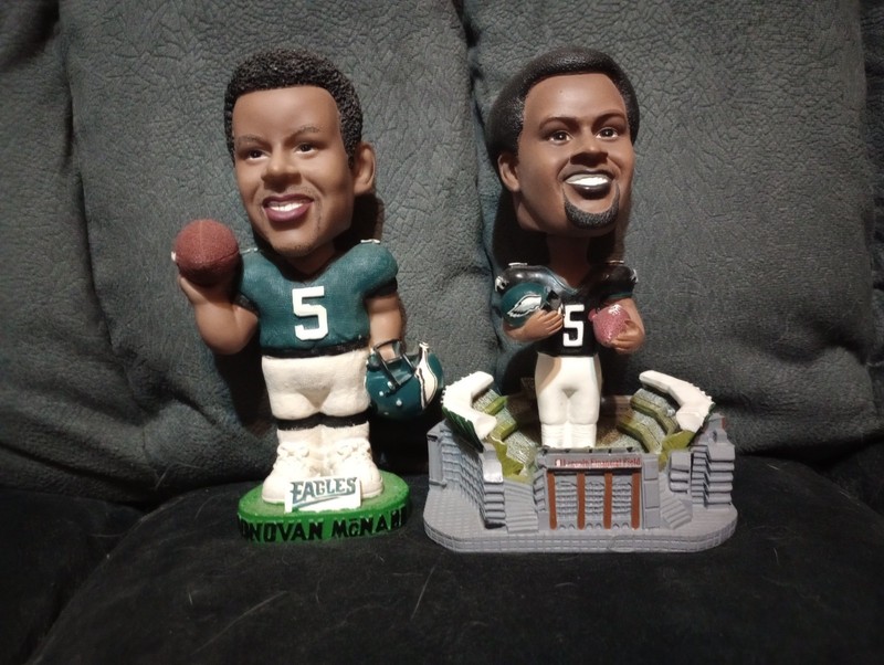 DONAVAN MCNABB 2 BOBBLEHEADS USED