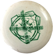 Dynamic Discs Fuzion Trespass 175g Scaled THROWER Distance Driver Used