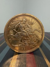 1982 Sovereign Paperweight From The Royal Mint Coin Club 