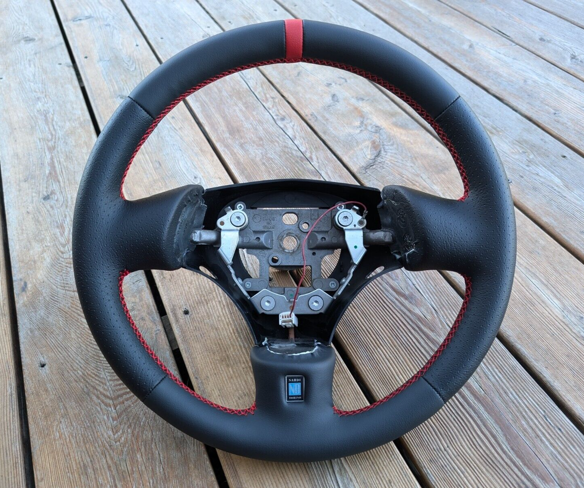 NEW LEATHER Mazda MX5 NARDI Torino Miata 1999-2005 OEM Steering