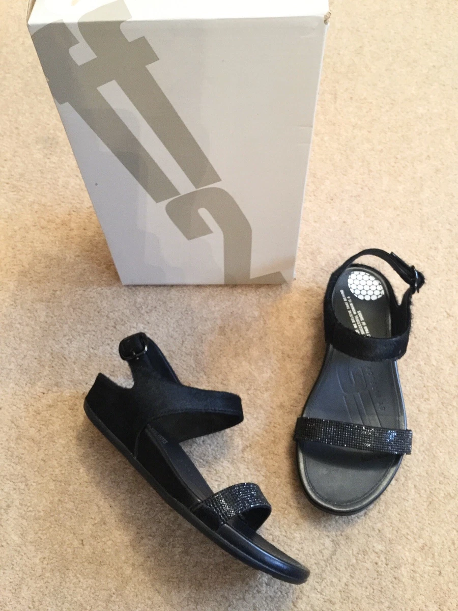 Shops that sell clearance fitflops