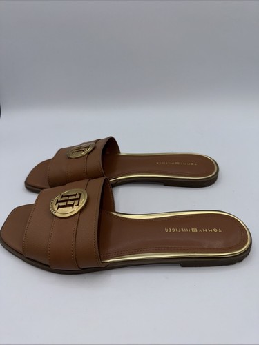 Tommy Hilfiger Paliana Medallion Sandals Women’s Size 8M Brown - Picture 4 of 5