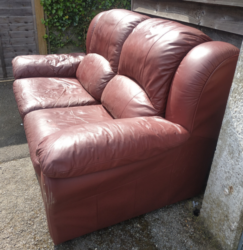 Red Leather Reclining Sofa 2 Person Splits In Middle Fleet, GU51 - Picture 2 of 5