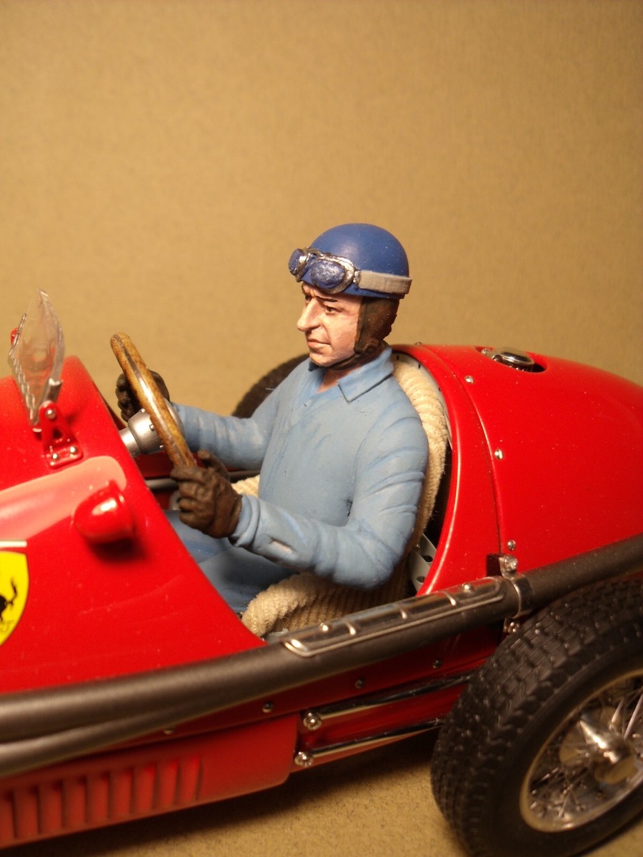 Figurine 1/18 Alberto Ascari Au Volant – Ferrari 1954 – Résine à Peindre – GP Replicas / CMC