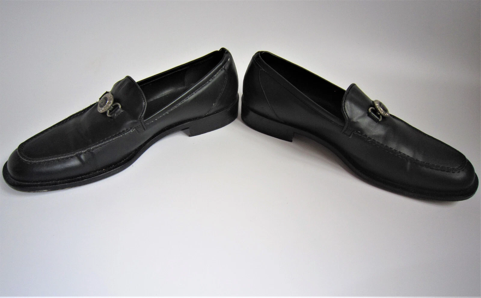 Scarpe uomo Versace V2 Classic in pelle nera. Taglia 42.