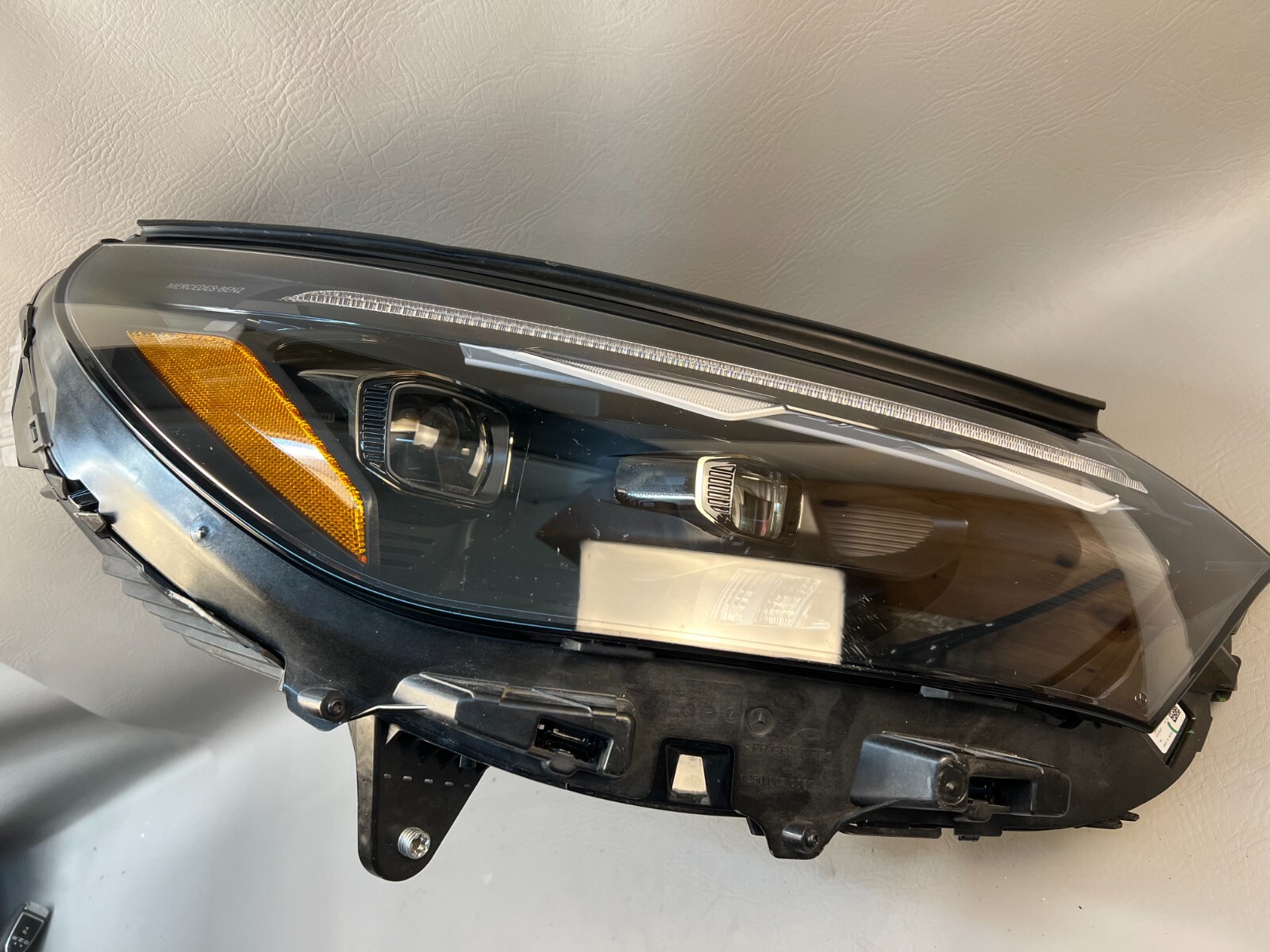 MINT! 2023-2024 MERCEDES EQE CLASS X294 RIGHT SIDE HEADLIGHT LED 
