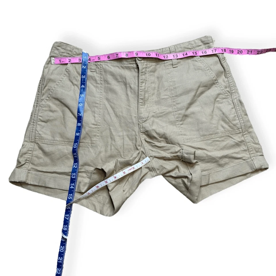 CALVIN KLEIN JEANS Women’s Tan Khaki Folded Hem Cargo Shorts Size 12 - Image 4 of 4