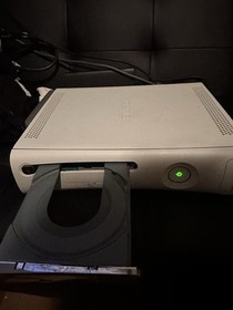 Xbox 360 15GB Bundle Tested
