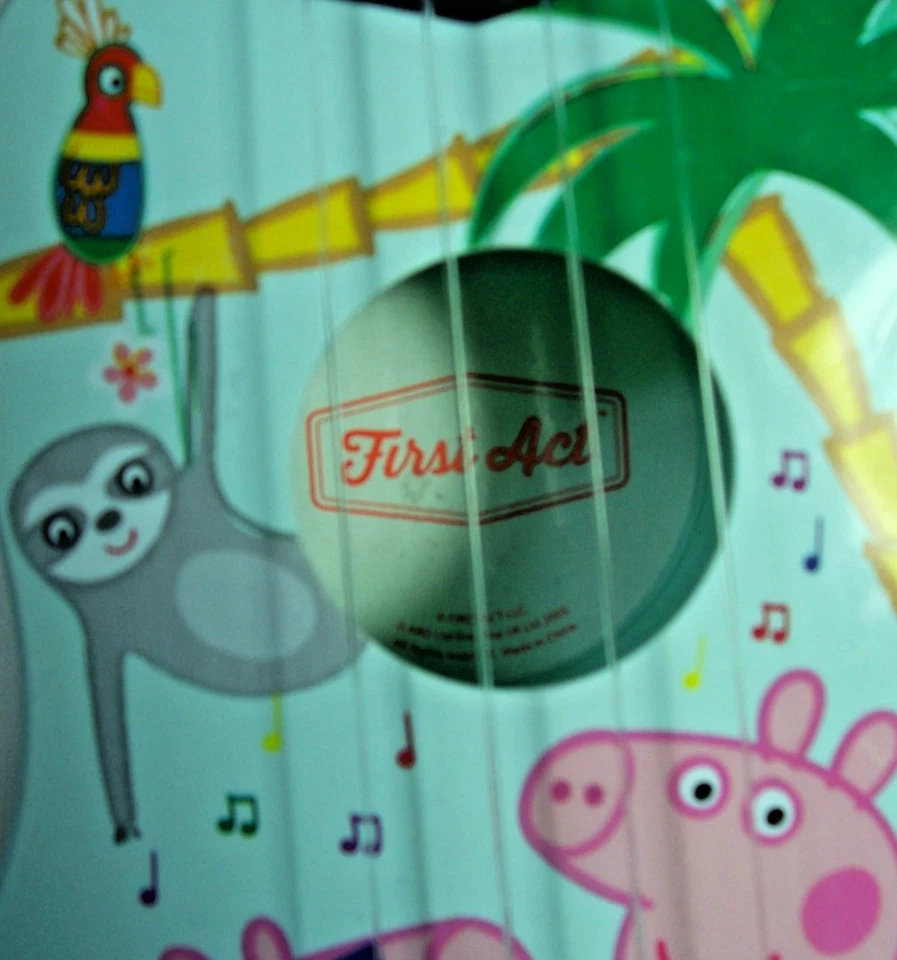 Blue Peppa Pig Beach Party Ukulele by First Act 2003 Musical Instrument - Image 3 of 4