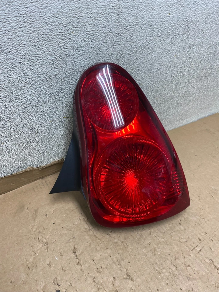 Luz trasera lateral derecha para pasajero Chevrolet Monte Carlo 2006 a 2007 U8715 DW Foto 3 de 4