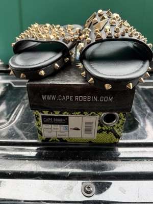 Cape Robbin Tonie-M Women s Size 8.5 Black Slide Sandals Gold Studded Spikes Box