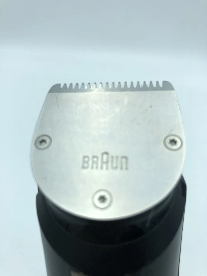 Braun MGK7220 10-in-1 Regolabarba Tagliacapelli Set Uomo, Grigio/Argento - Immagine 4 di 4