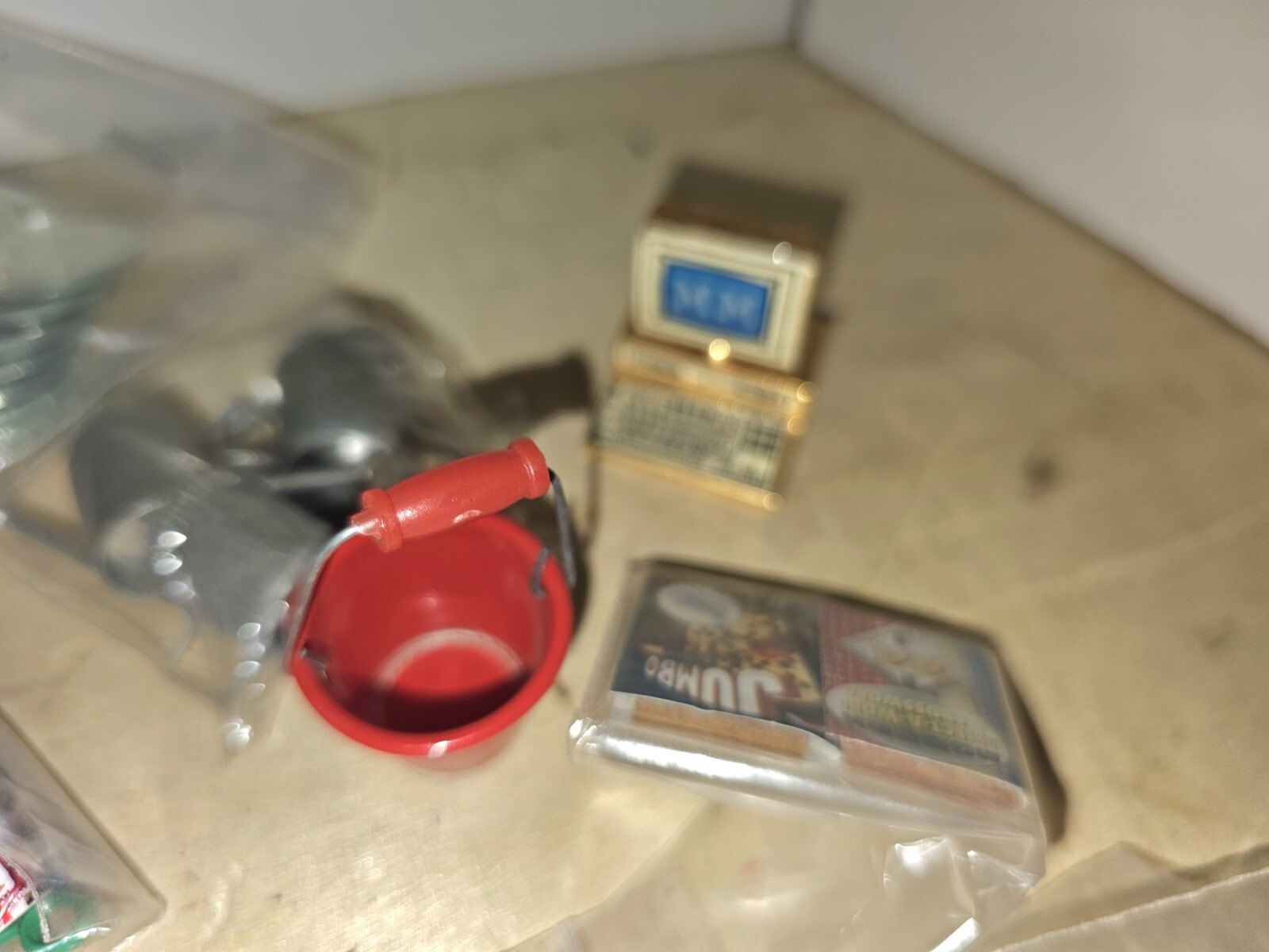 Lot Of Vintage Miniature Dollhouse Accessories eBay