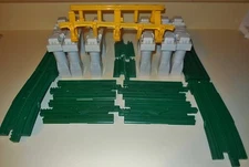 FISHER PRICE GEOTRAX ELEVATION RAMPS RAISERS TRACK RAILWAY RAILROAD TRAIN LOT