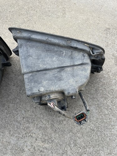INFINITI 2001-2004 QX4 2004-2010 QX56 LEFT & RIGHT SIDE FOG LIGHT ASSEMBLY SET - Picture 6 of 6