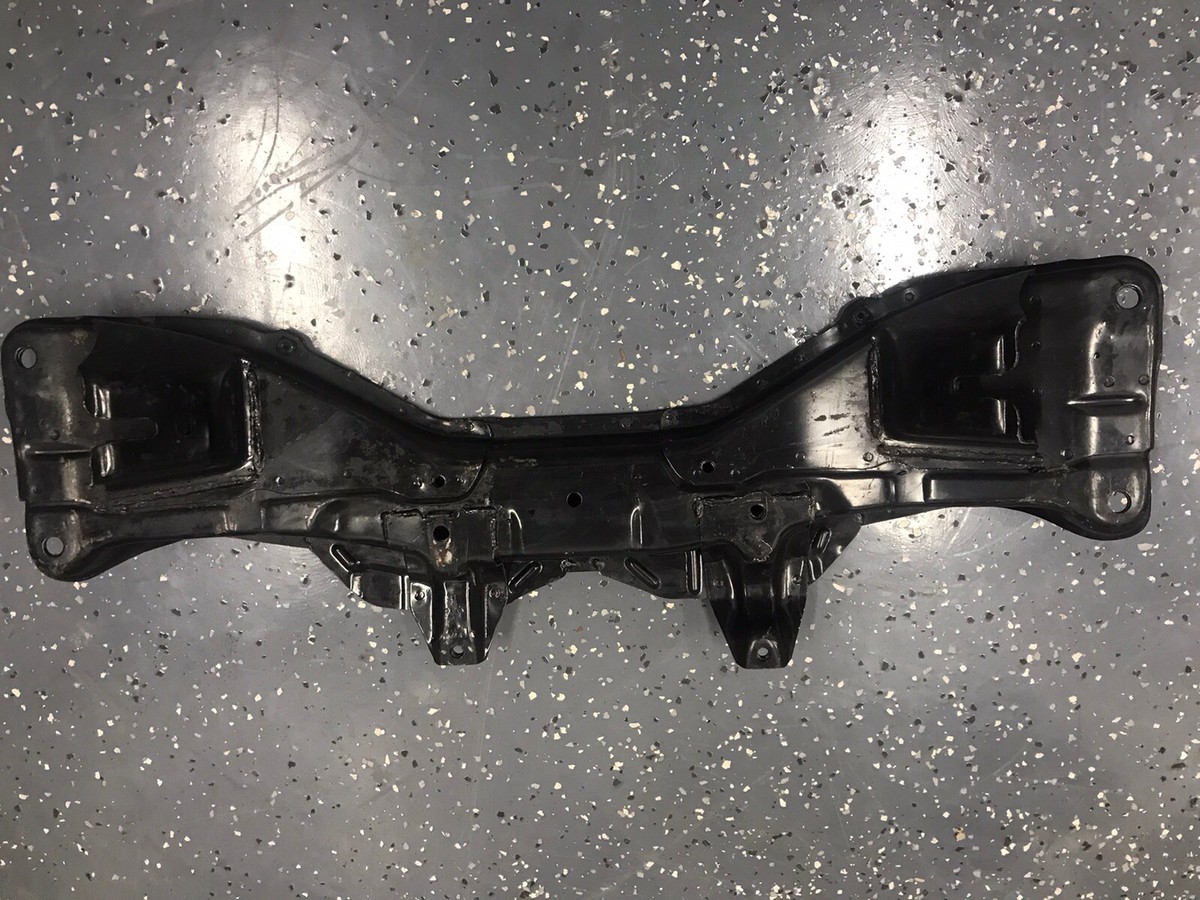 Crossmember/cradle/subframe AE86 TOYOTA COROLLA 84-87 Hachiroku