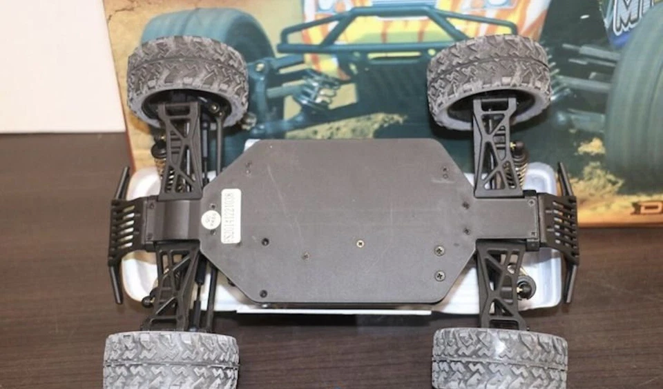 Dromida MT 4.18 Off-road 4WD 4X4 1/18 Scale RC Truck Vehicle RTR No Battery - Image 2 of 4