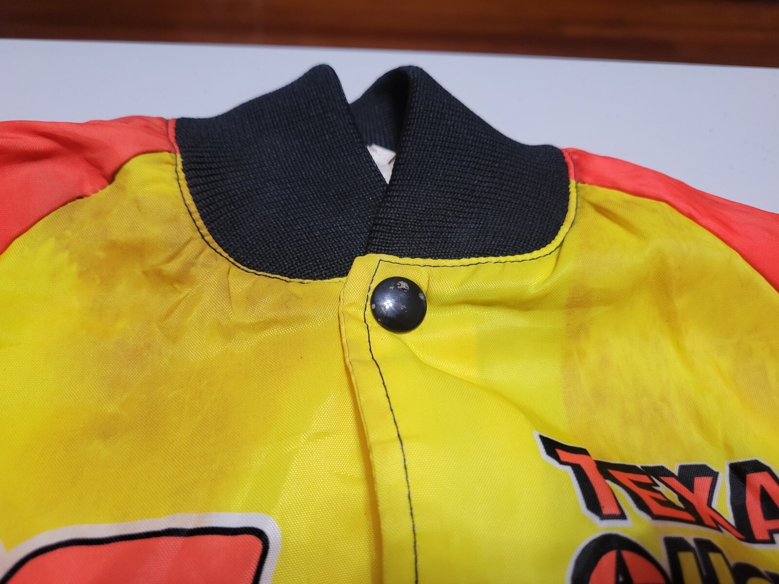 Picture 4 of 24