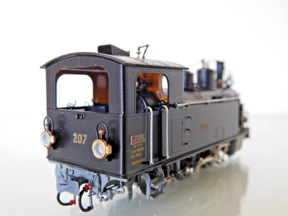 HRF #1751C SBB Brunig Bahn G 3/4 #207 Black with Grey Chassis Swiss Metre gauge - Image 4 of 4