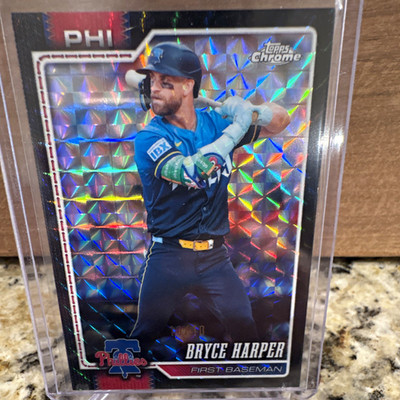 2026 Topps Chrome Bryce Harper #244 Black Geometric Parallel 10/10 Phillies