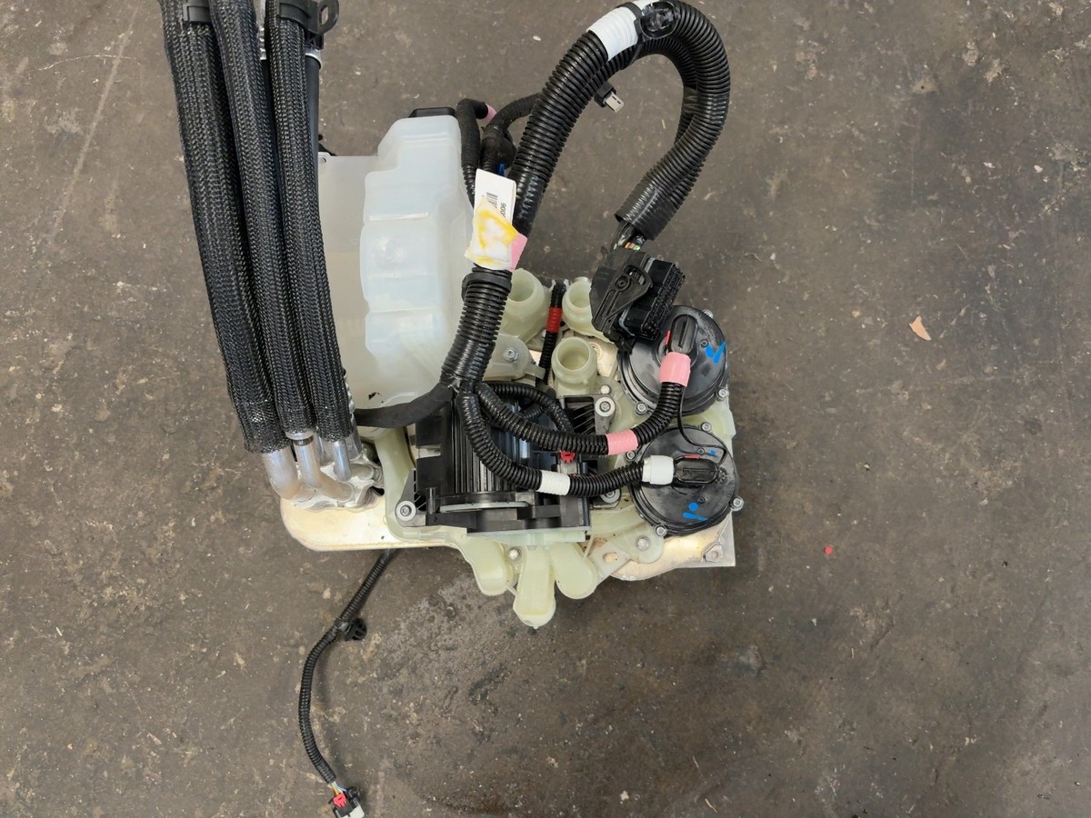 yu② 2026 Tesla Model Y Juniper Supermanifold Assembly 1547595-02-H | eBay