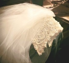 80s Vintage 3 Tier 132" Ivory Bridal Veil with Attached Pearls Lace Headband
