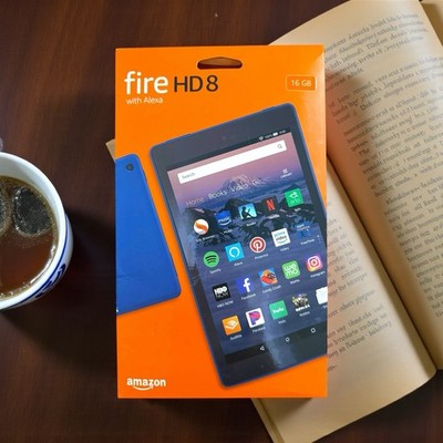 NEW Amazon Fire HD 8 (8th Generation 16GB, Wi-Fi, 8 inch - Marine Blue