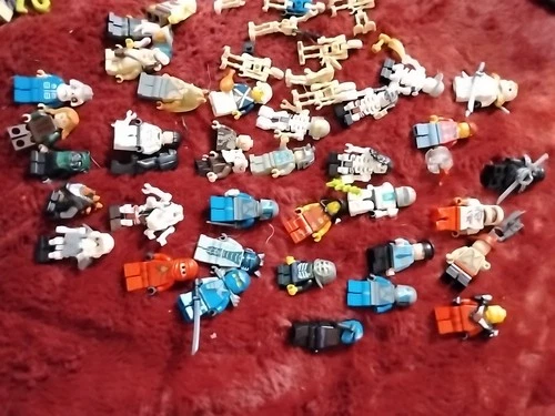 lego Random Minifigure spare parts & Pieces LOT (Star Wars, Marvel, Ninjago etc)